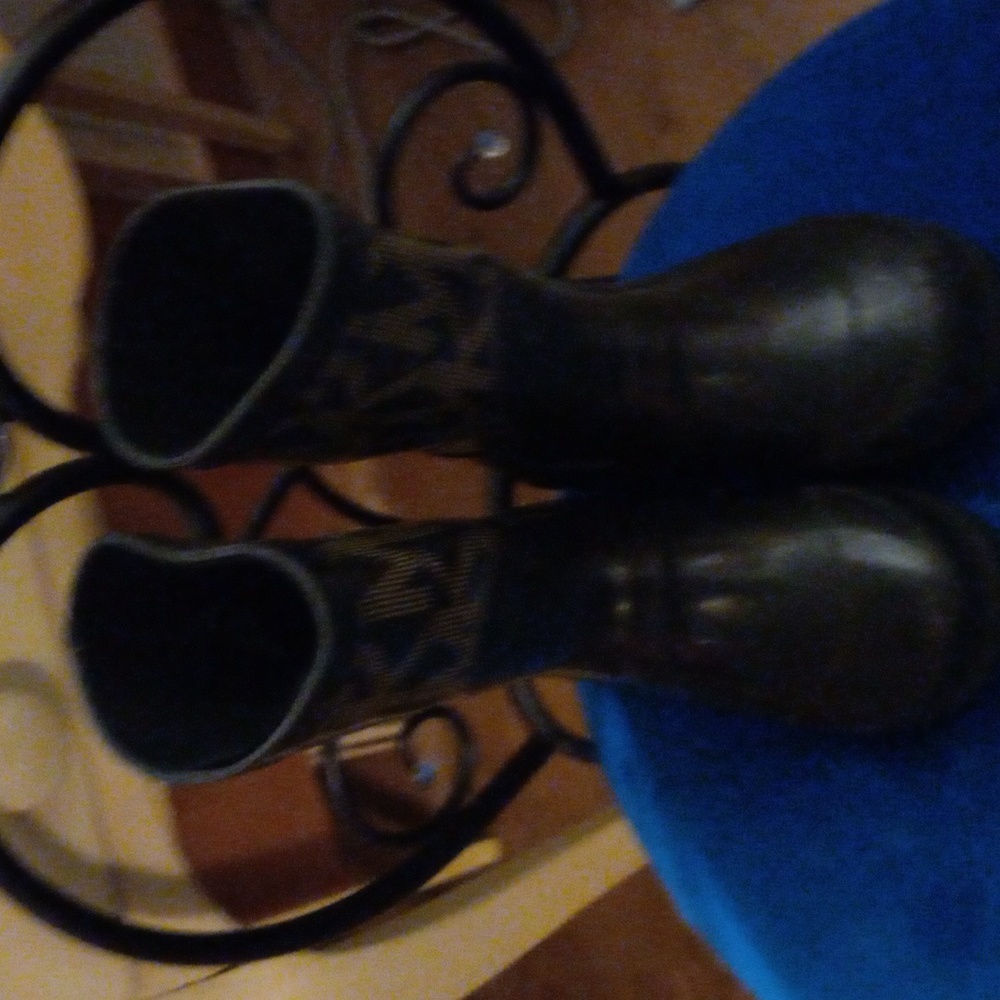 MK kids rain boots